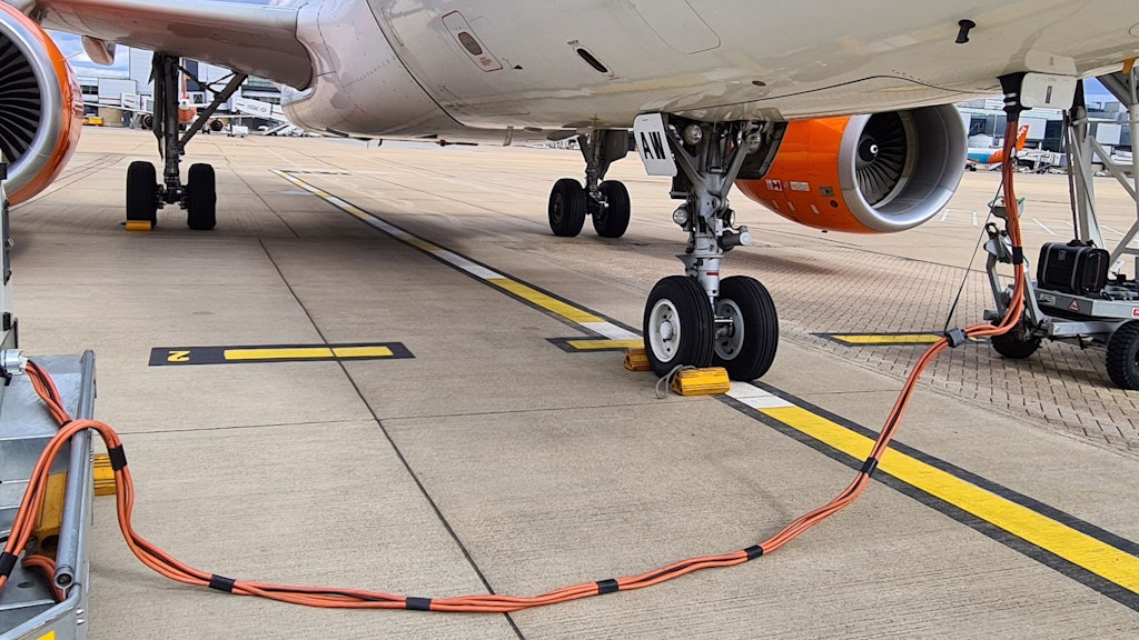 A relevant stock photo of cable aircraft in a typical setting.